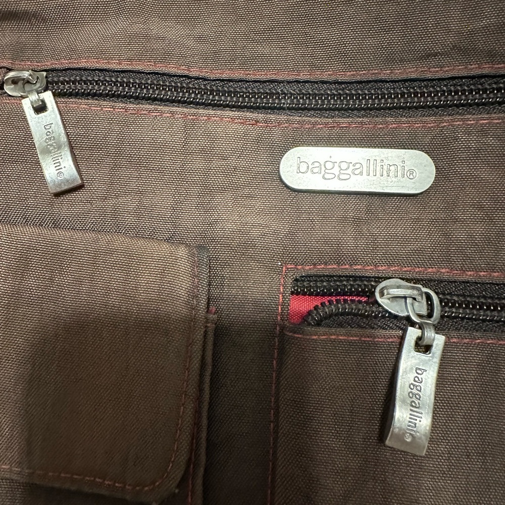 Baggallini Brown Crossbody Bag - Picture 8 of 13
